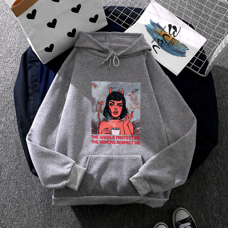 Pocket hooded sweatshirt for women
