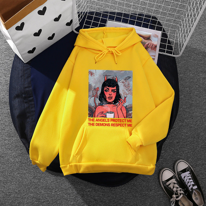 Pocket hooded sweatshirt for women