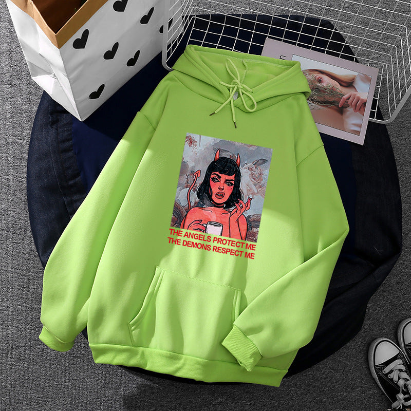 Pocket hooded sweatshirt for women
